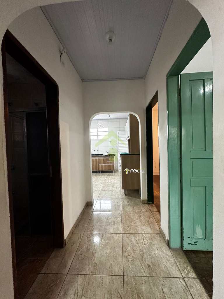 Casa em Embu-Guaçu, no bairro Jardim Emília