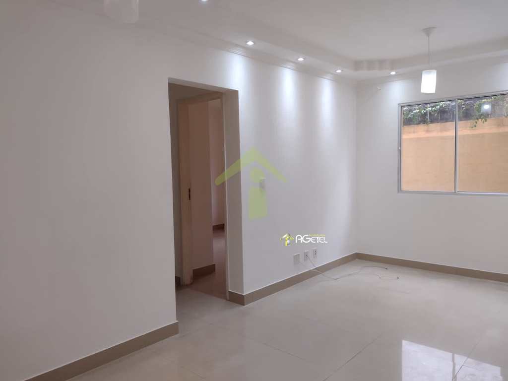 Apartamento em Embu-Guaçu, no bairro Centro