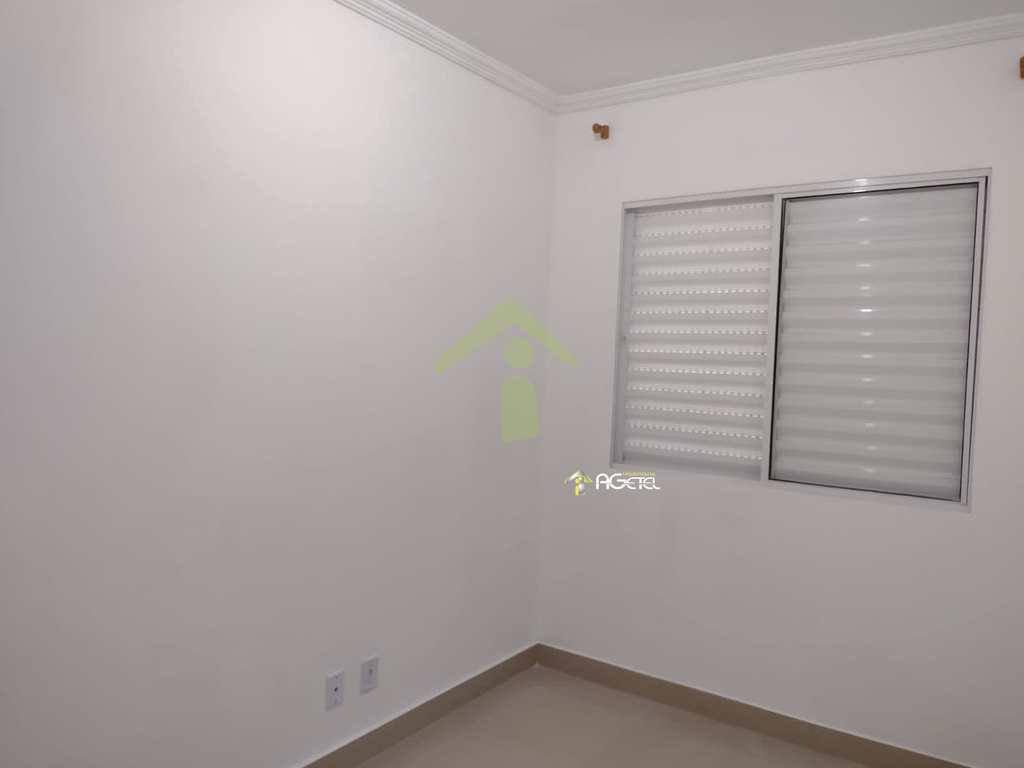 Apartamento em Embu-Guaçu, no bairro Centro