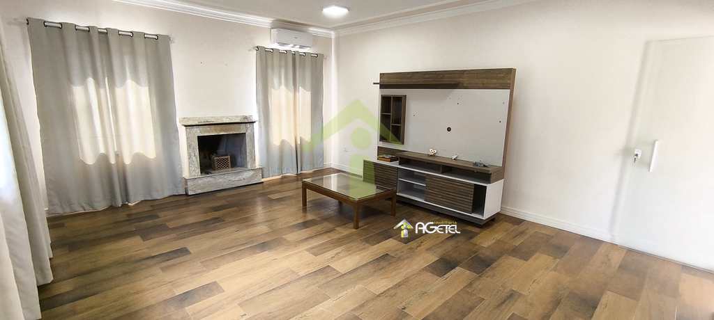 Casa de Condomínio em Embu-Guaçu, no bairro Fazenda da Ilha (Interlagos Sul)