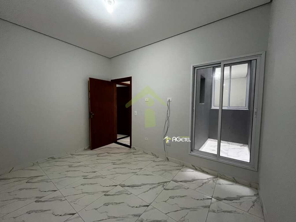 Apartamento em Embu-Guaçu, no bairro Centro