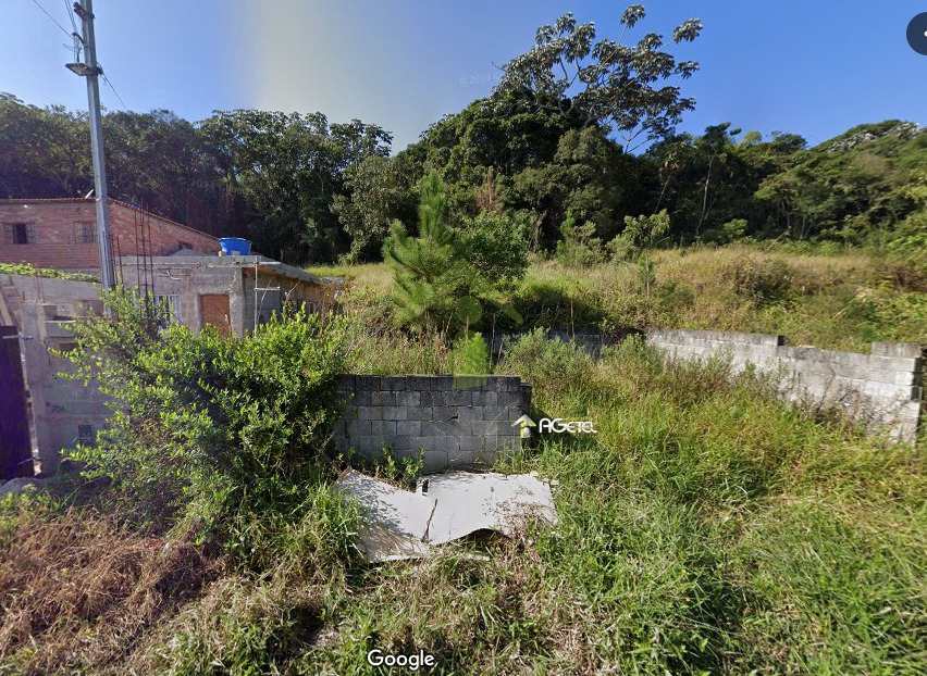 Terreno em Embu-Guaçu, no bairro Lagoa Grande