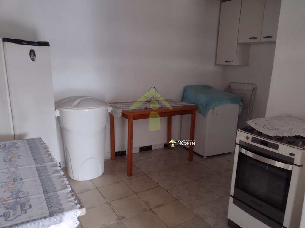 Chácara em Embu-Guaçu, no bairro Samambaia