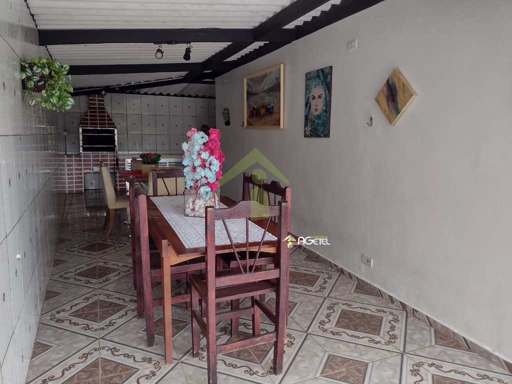 Chácara em Embu-Guaçu, no bairro Samambaia