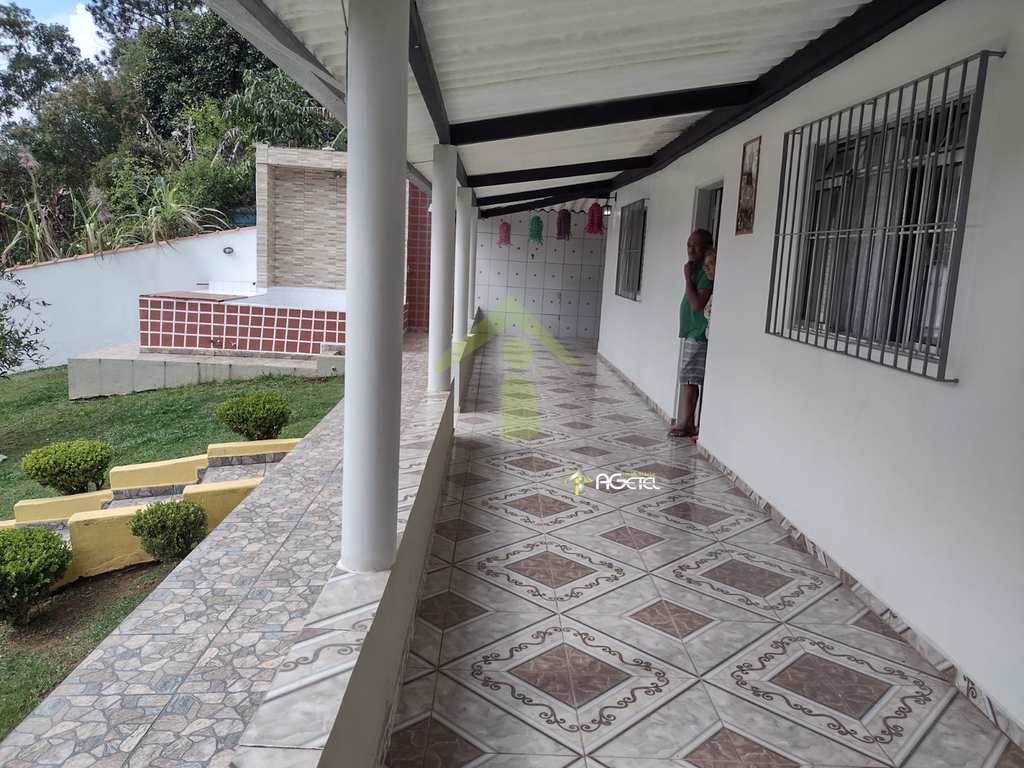 Chácara em Embu-Guaçu, no bairro Samambaia