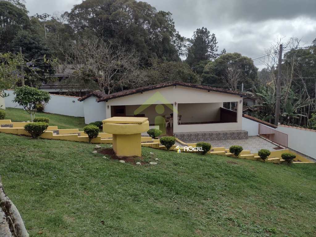 Chácara em Embu-Guaçu, no bairro Samambaia