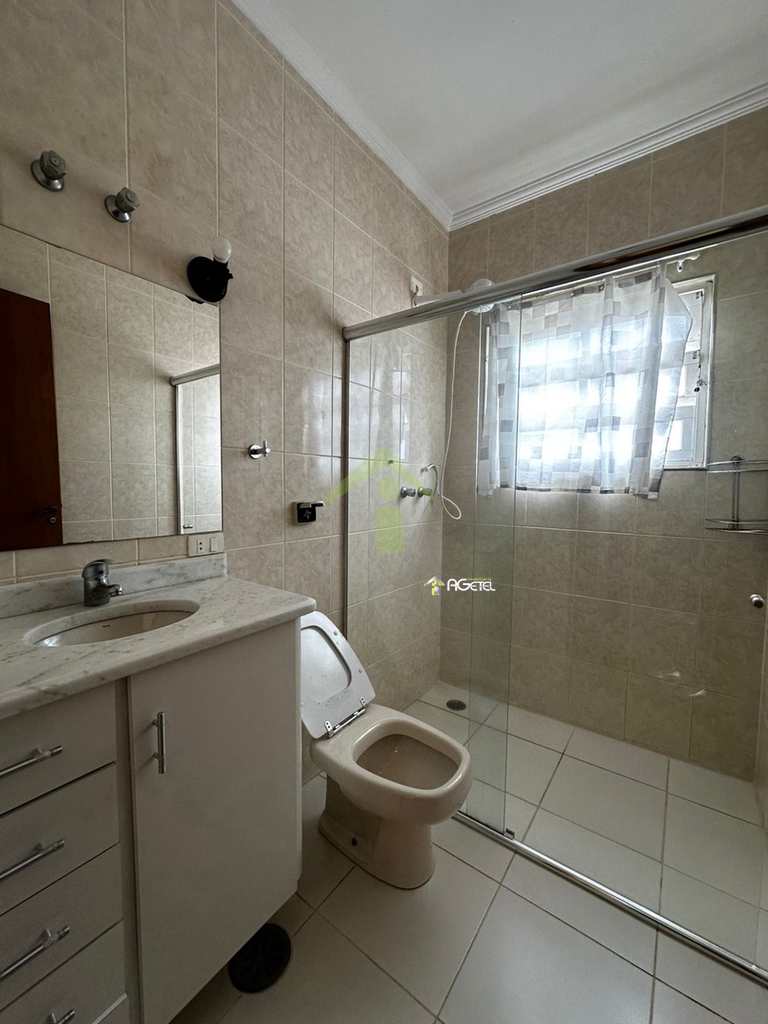 Sobrado de Condomínio em Itapecerica da Serra, no bairro Parque Delfim Verde