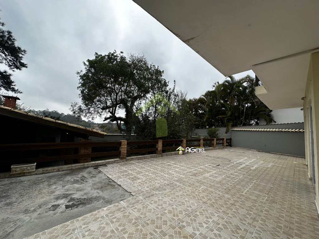 Sobrado de Condomínio em Itapecerica da Serra, no bairro Parque Delfim Verde