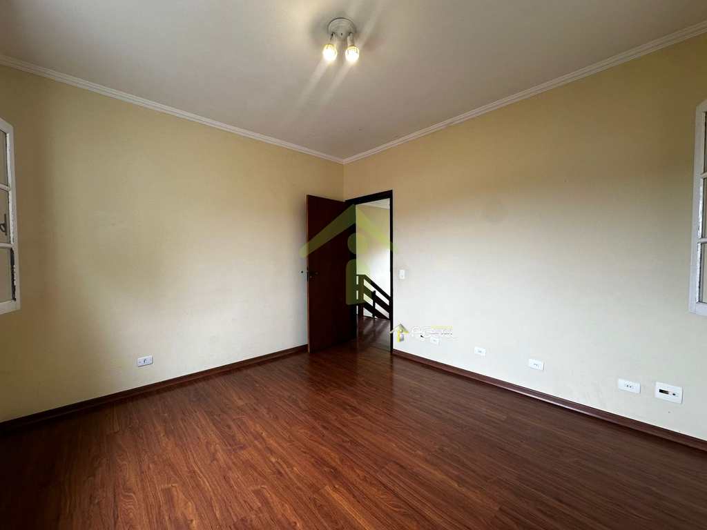 Sobrado de Condomínio em Itapecerica da Serra, no bairro Parque Delfim Verde