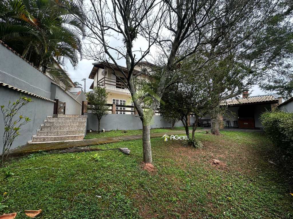 Sobrado de Condomínio em Itapecerica da Serra, no bairro Parque Delfim Verde