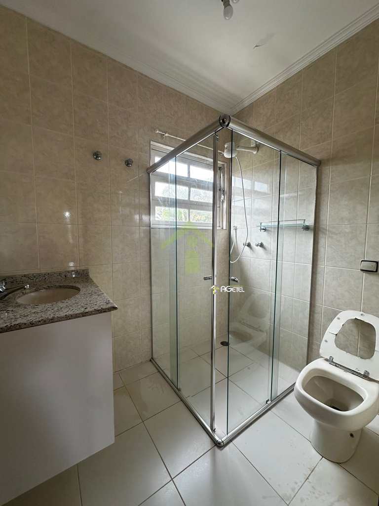 Sobrado de Condomínio em Itapecerica da Serra, no bairro Parque Delfim Verde