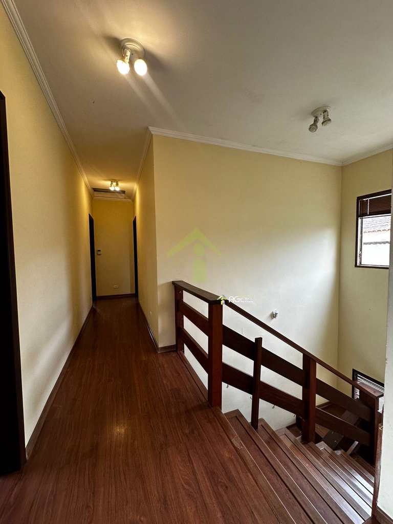 Sobrado de Condomínio em Itapecerica da Serra, no bairro Parque Delfim Verde