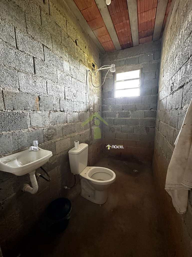 Fazenda em Embu-Guaçu, no bairro Jardim dos Eucaliptos