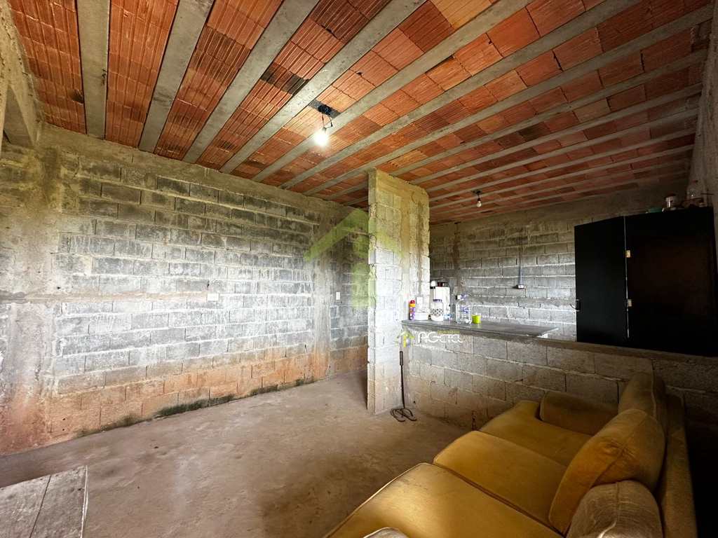 Fazenda em Embu-Guaçu, no bairro Jardim dos Eucaliptos