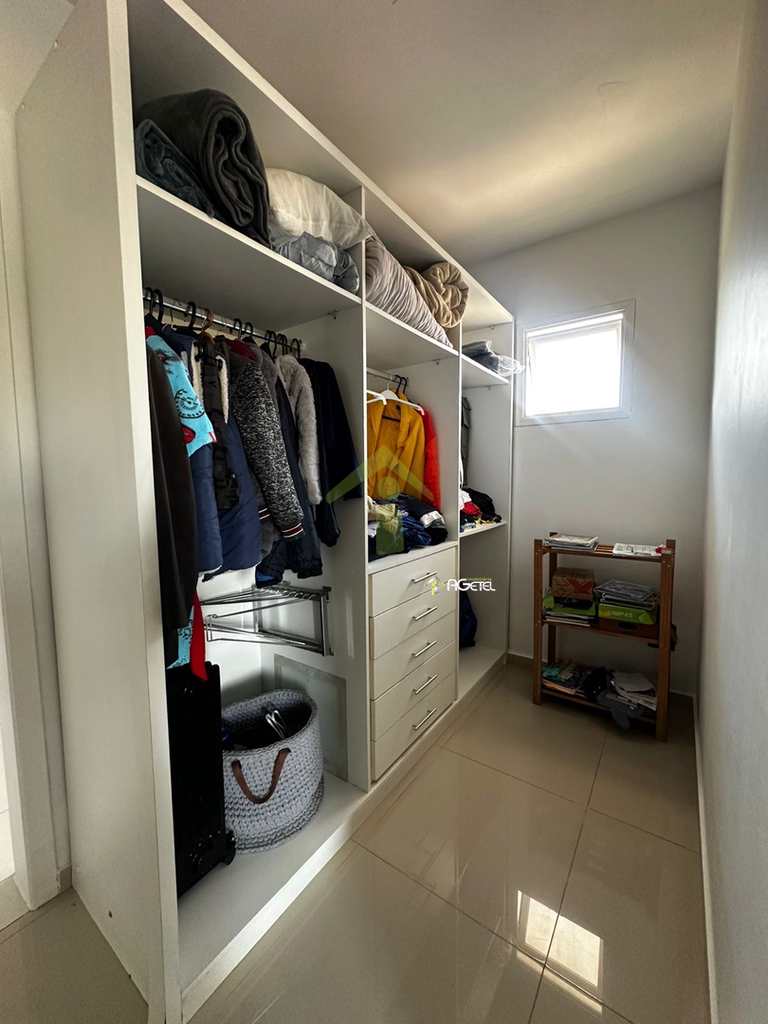 Sobrado de Condomínio em Embu-Guaçu, no bairro Fazenda da Ilha (Interlagos Sul)