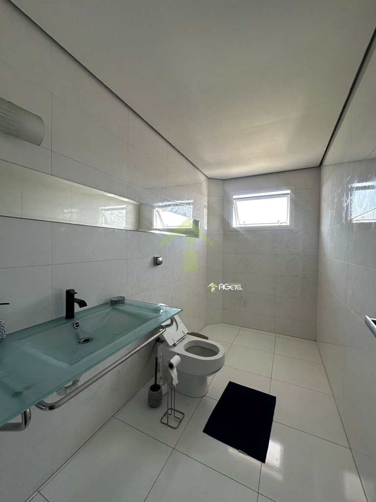 Sobrado de Condomínio em Embu-Guaçu, no bairro Fazenda da Ilha (Interlagos Sul)