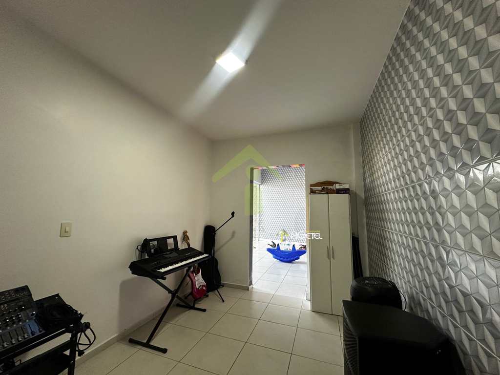 Sobrado de Condomínio em Embu-Guaçu, no bairro Fazenda da Ilha (Interlagos Sul)