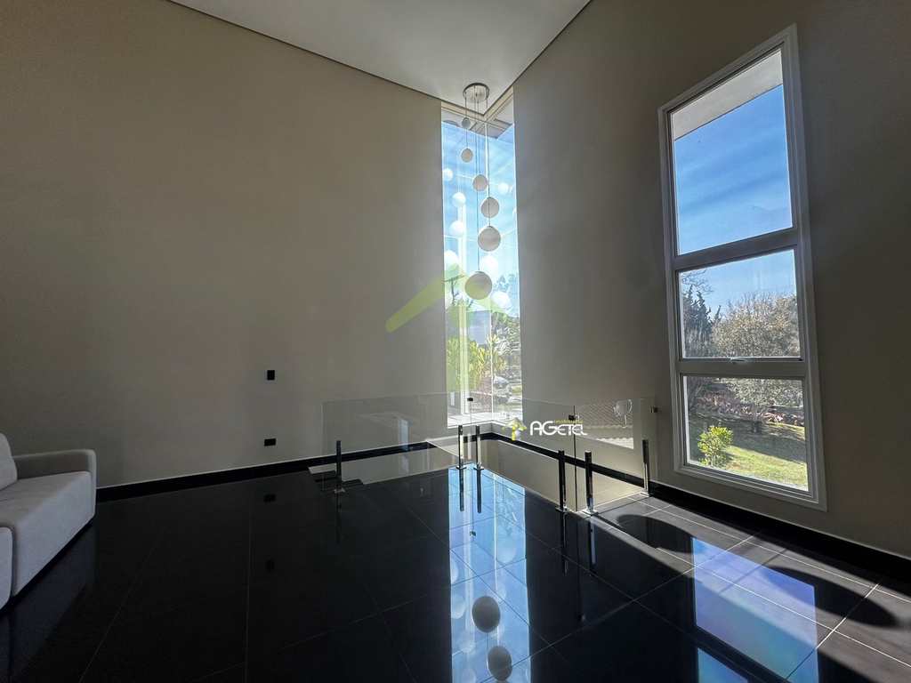 Sobrado de Condomínio em Embu-Guaçu, no bairro Fazenda da Ilha (Interlagos Sul)