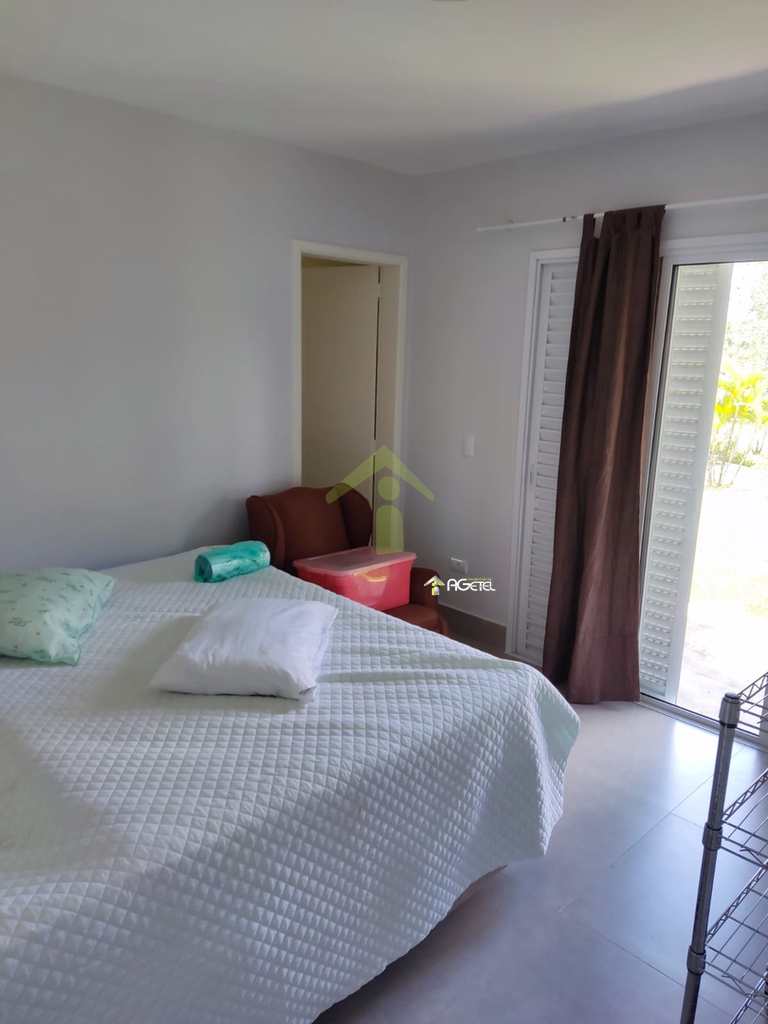 Casa de Condomínio em Embu-Guaçu, no bairro Fazenda da Ilha (Interlagos Sul)