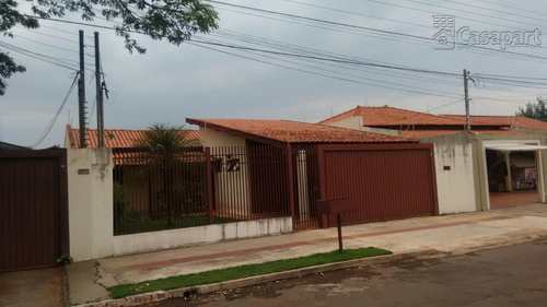 Casa, código 187 em Campo Grande, bairro Jardim São Lourenço