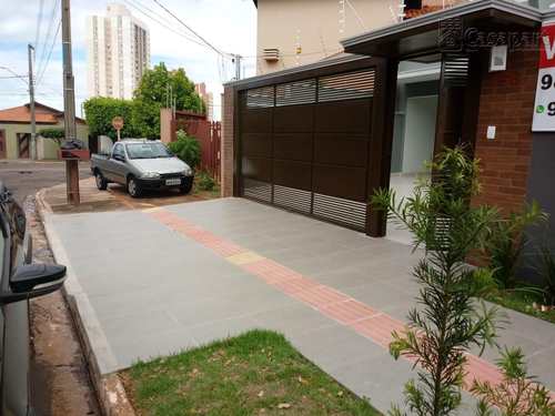 Casa, código 388 em Campo Grande, bairro Carandá Bosque