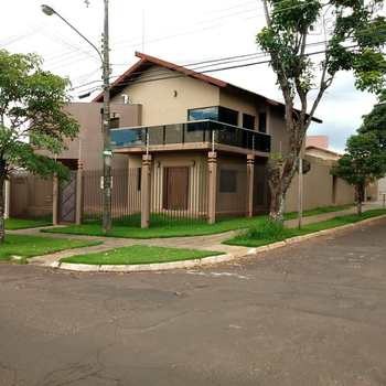 Sobrado em Campo Grande, bairro Jardim São Bento