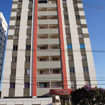 Apartamento em Campo Grande, bairro Monte Castelo