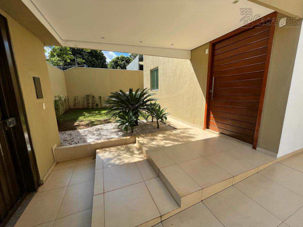 Sobrado em Campo Grande, no bairro Carandá Bosque