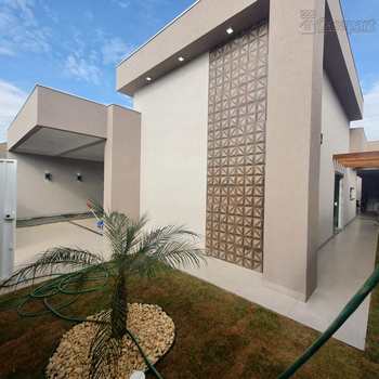 Casa em Campo Grande, bairro Panamá