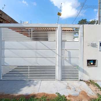 Casa em Campo Grande, bairro Jardim Los Angeles