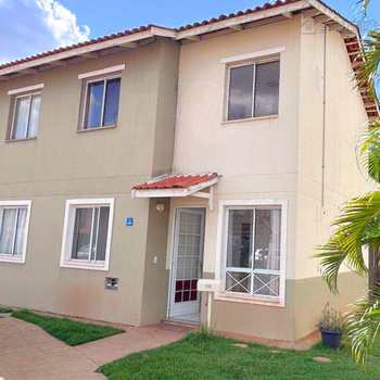 Sobrado de Condomínio em Campo Grande, bairro Parque Residencial Rita Vieira