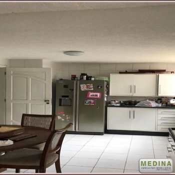 Casa de Condomínio em Niterói, bairro Pendotiba