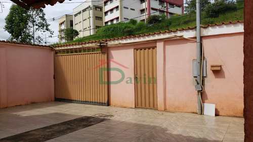 Casa, código 288 em São João Del Rei, bairro Fábricas