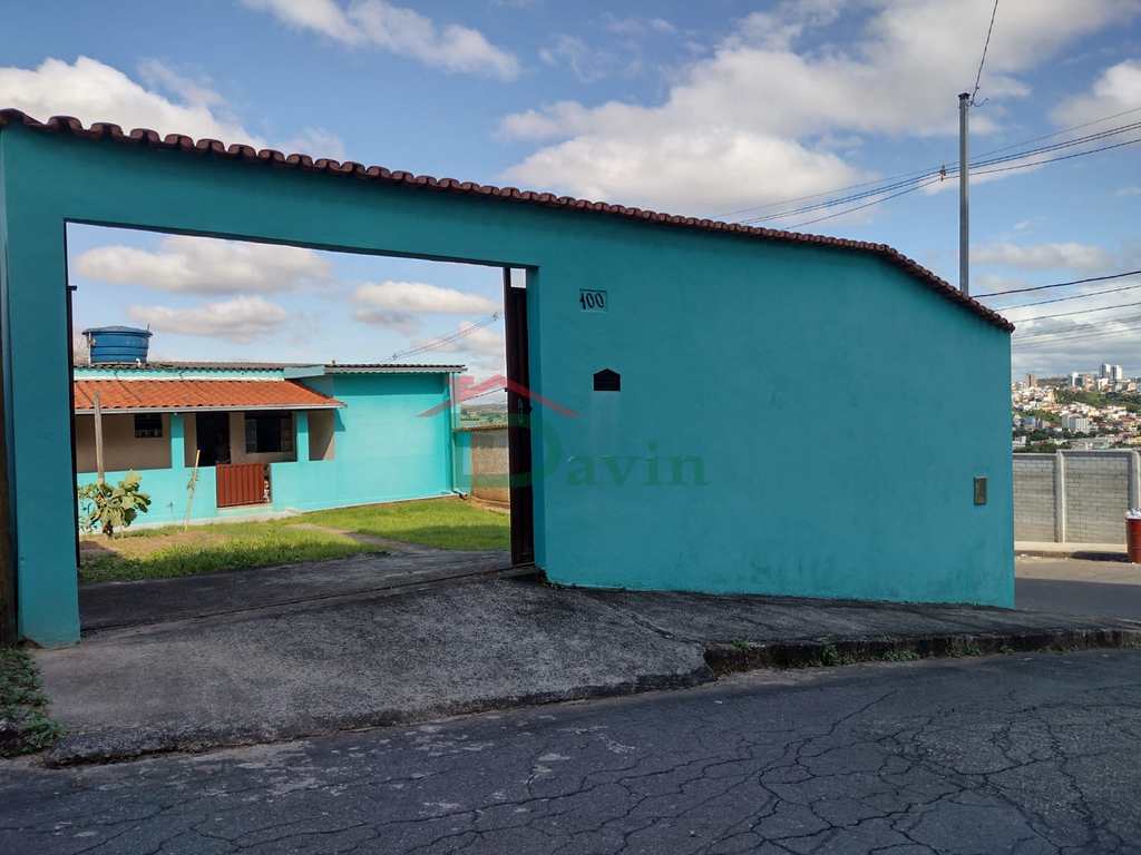 Casa em São João Del Rei, no bairro Vila João Lombard (Fábricas)