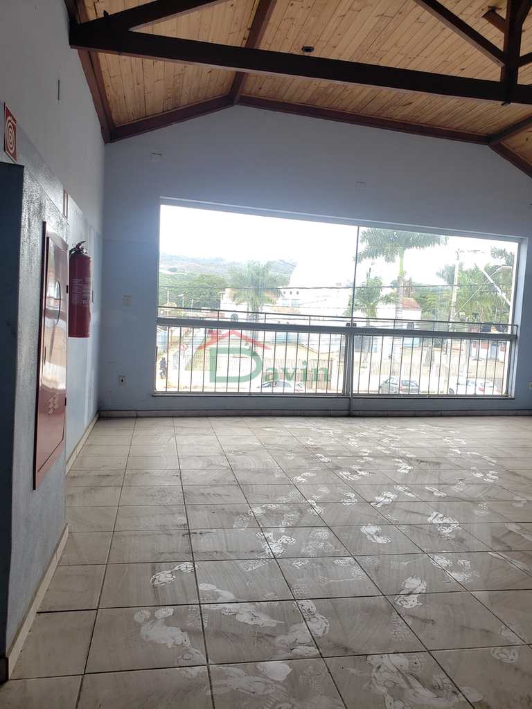 Conjunto Comercial em São João Del Rei, no bairro Colônia do Marçal
