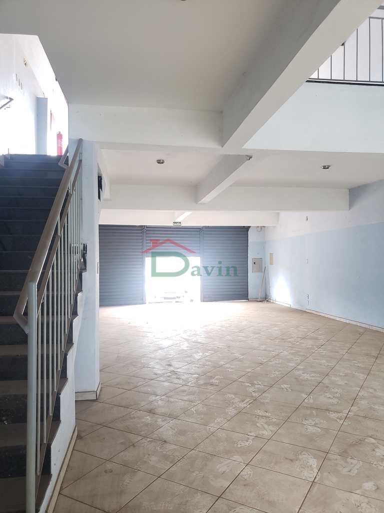 Conjunto Comercial em São João Del Rei, no bairro Colônia do Marçal