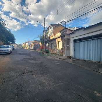 Casa em São João Del Rei, bairro Bela Vista