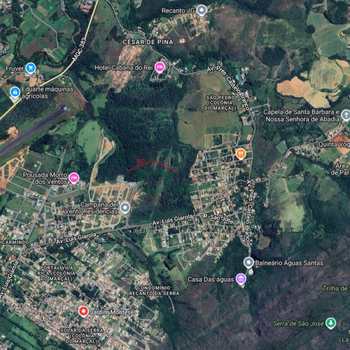 Casa em Tiradentes, bairro Águas Santas
