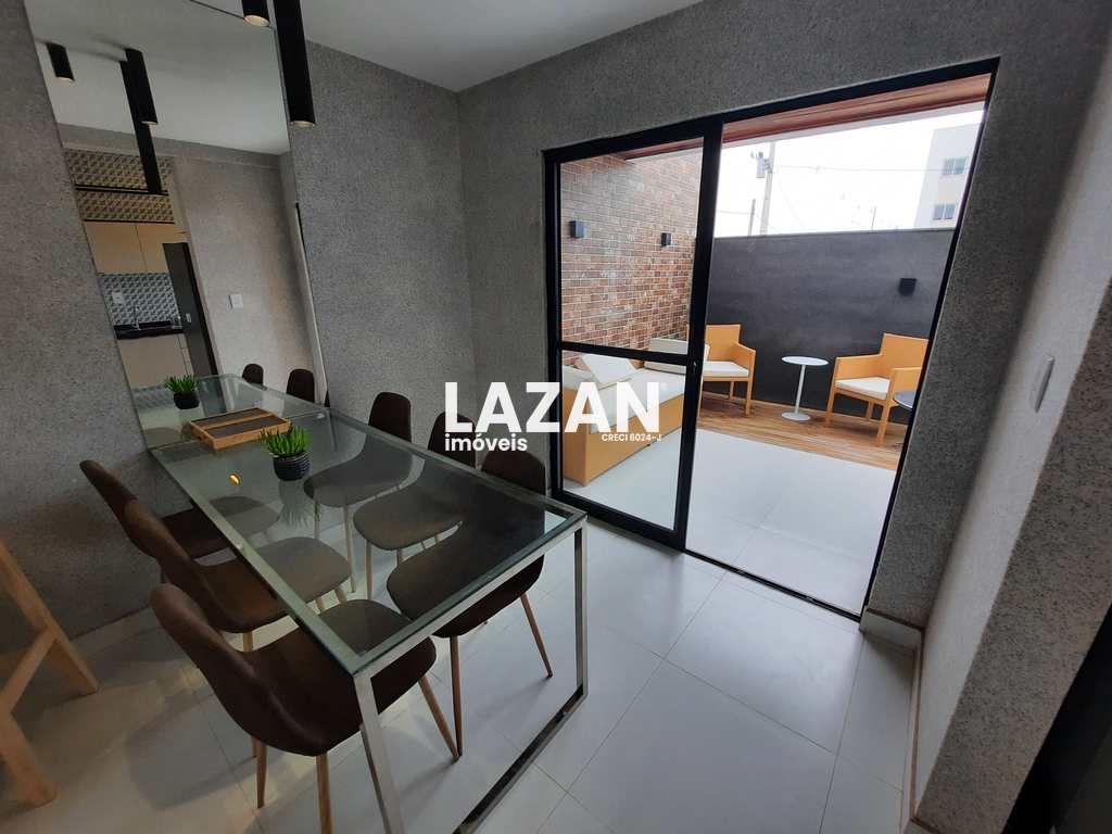 Casa em Parnamirim, no bairro Parque das Árvores