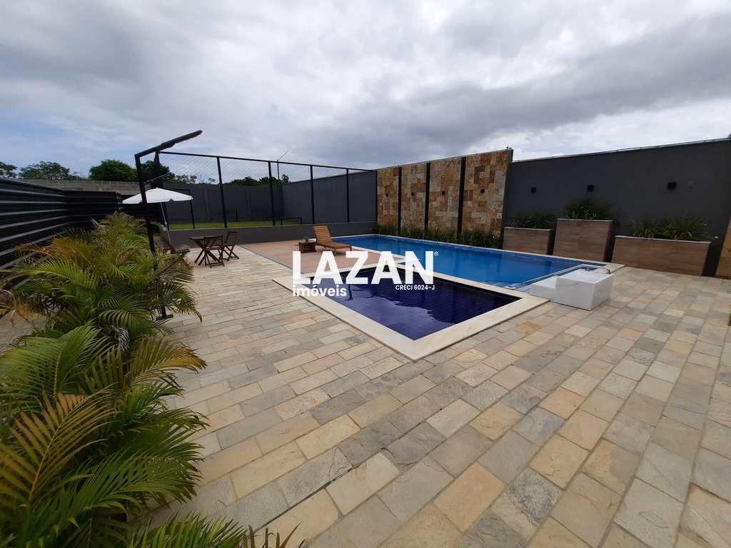 Casa em Parnamirim, no bairro Parque das Árvores
