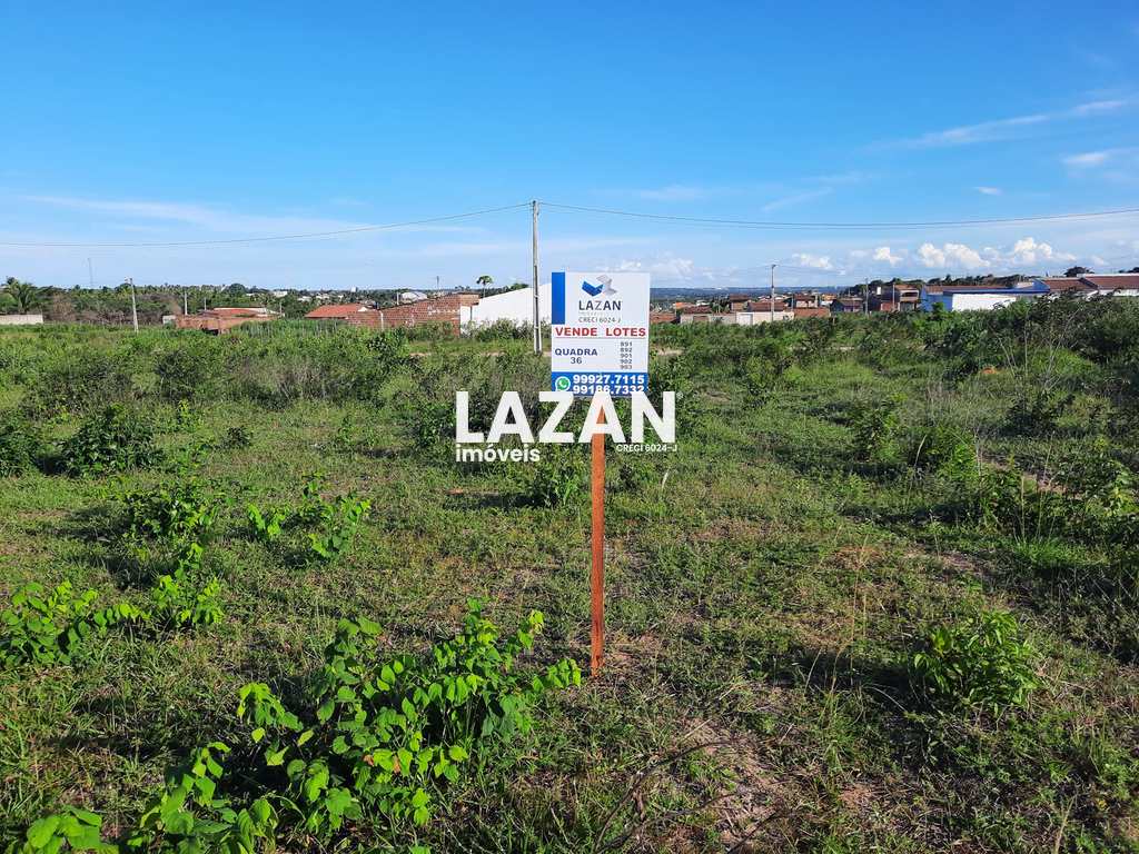 Terreno em São Gonçalo do Amarante, no bairro Santos Dumont