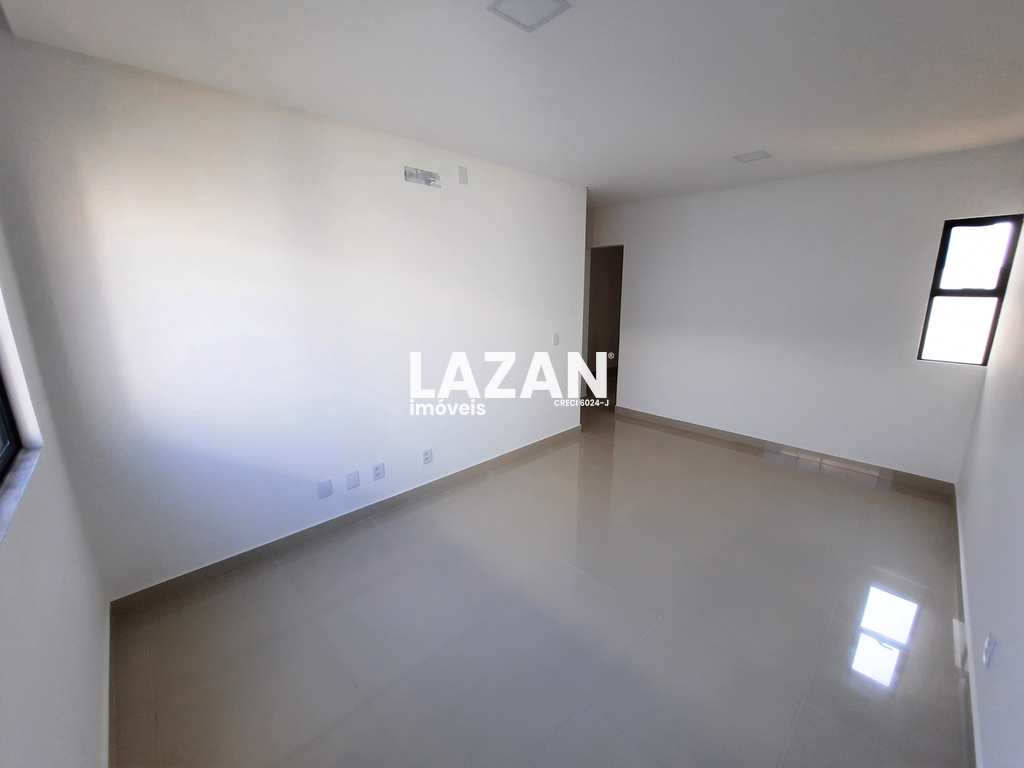Casa em Parnamirim, no bairro Parque das Nações