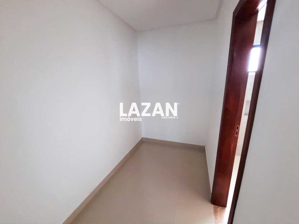 Casa em Parnamirim, no bairro Parque das Nações