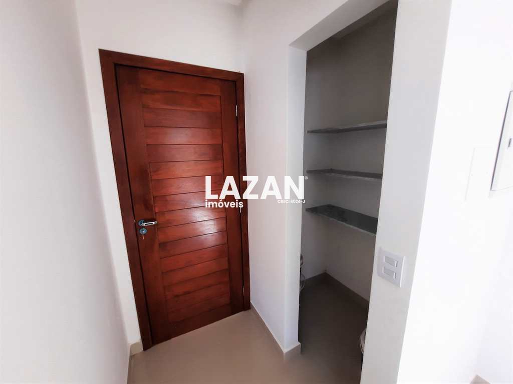 Casa em Parnamirim, no bairro Parque das Nações