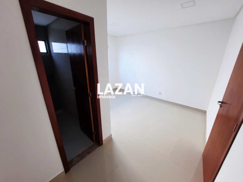 Casa em Parnamirim, no bairro Parque das Nações