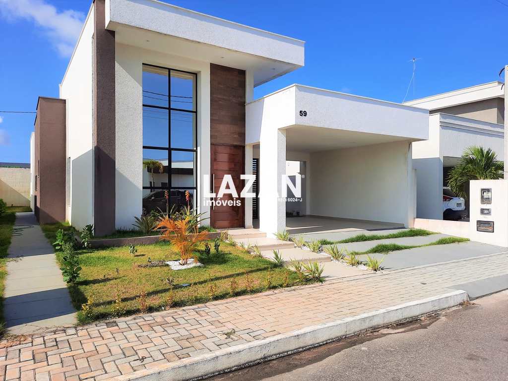 Casa em Parnamirim, no bairro Parque das Nações