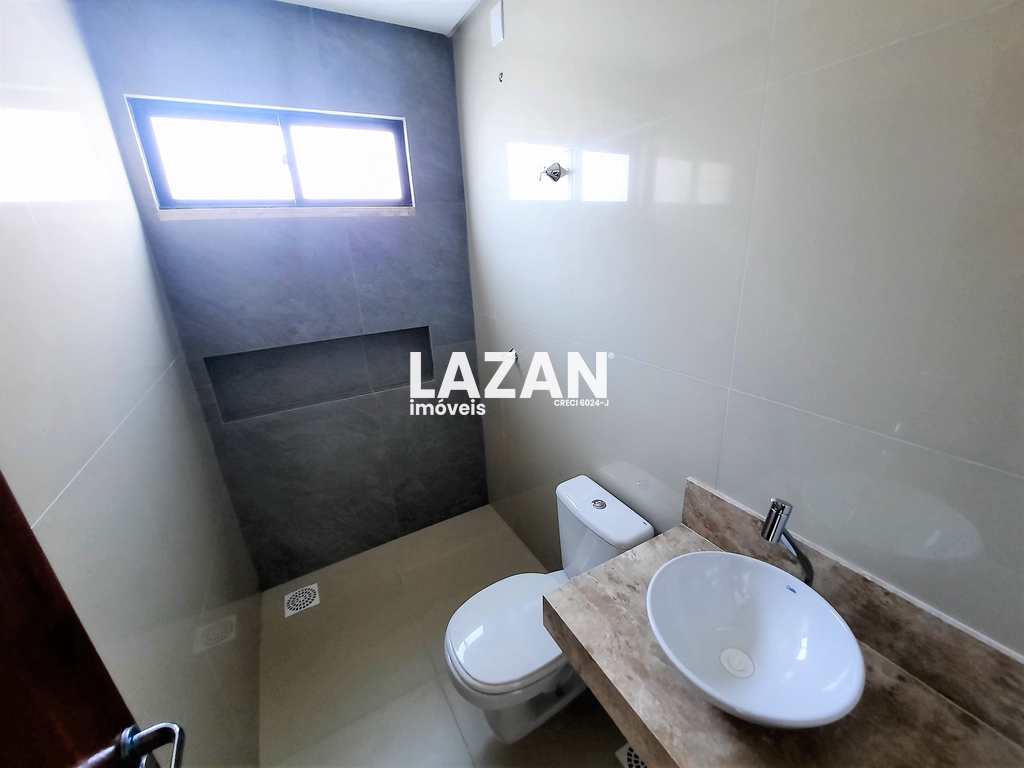 Casa em Parnamirim, no bairro Parque das Nações
