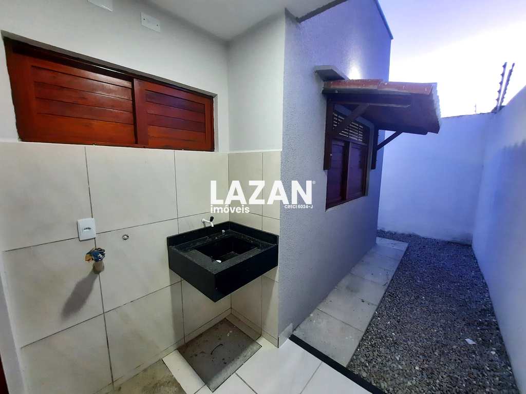 Casa em Parnamirim, no bairro Nova Esperança