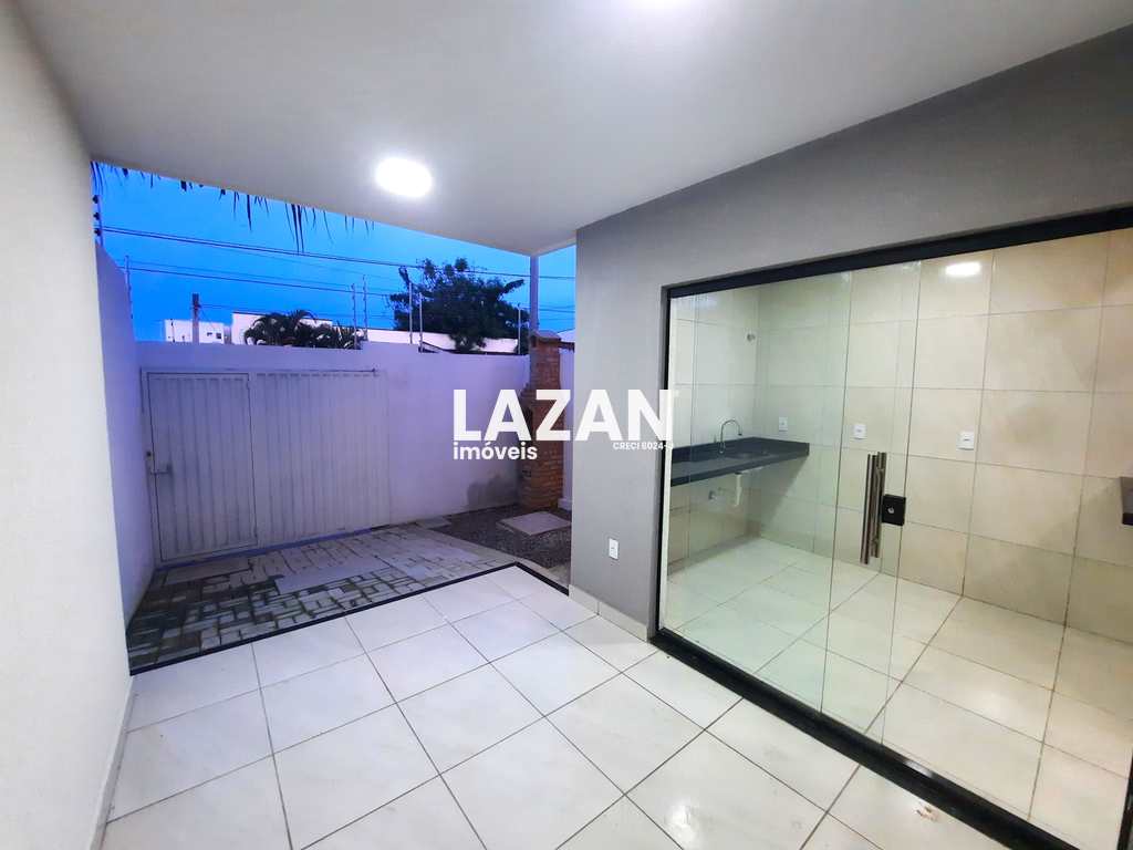 Casa em Parnamirim, no bairro Nova Esperança