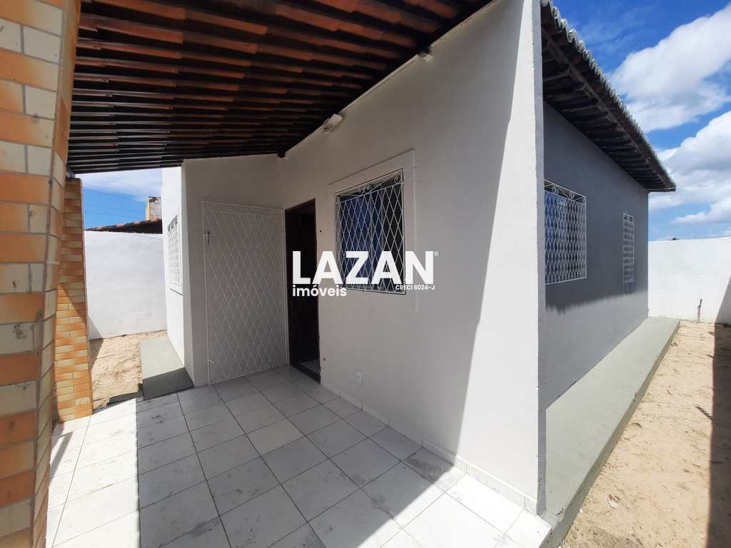Casa em São Gonçalo do Amarante, no bairro Santa Terezinha